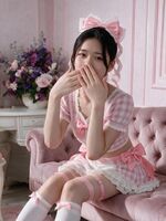 ゆりな
